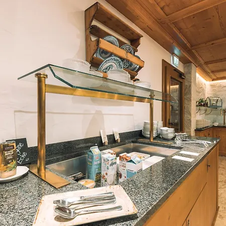 酒店 奥林匹亚酒店 4*
