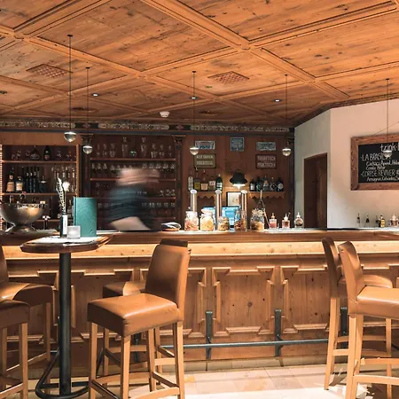 酒店 奥林匹亚酒店 4*